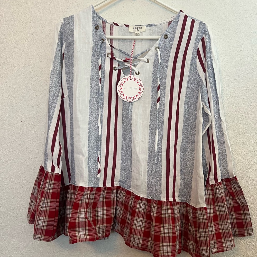 Umgee Grey/Burgundy/Plaid Fall Crop shirt size small NWT